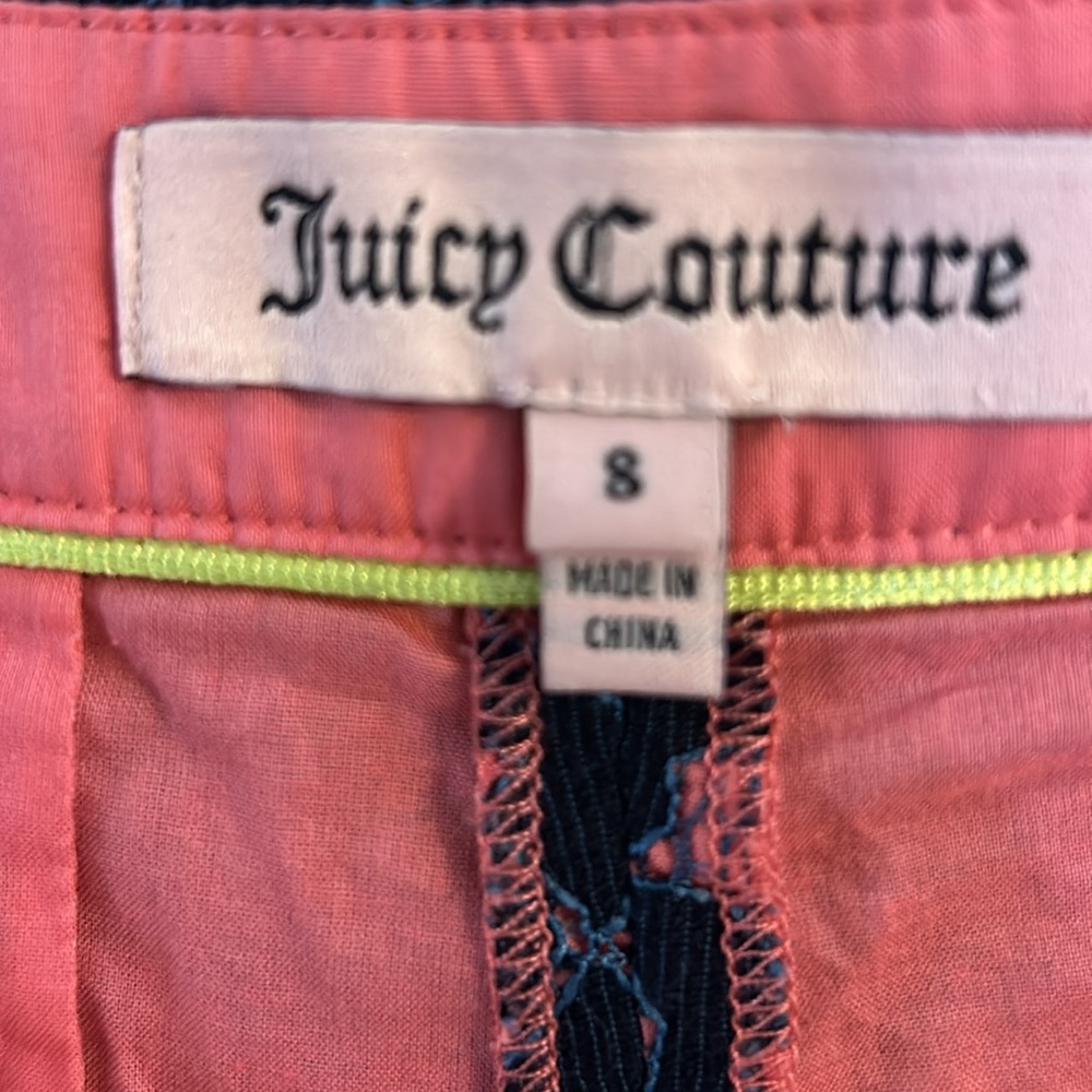 Juicy Couture Shorts - Picture 3 of 4